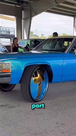 The Floating Hub-Cap Illusion 🔥