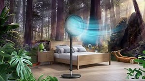 It features smart speed adjustment that works perfectly with air conditioning to increase air circulation in your room. 💨 Making it an effective tool to keep cool and save energy during the summer. 🌬️ - #TaoTronics Pedestal Fan 👇 Oscillating Standing Fan with Remote Control, Quiet 9 Speed Levels 🙌 Learn more: https://bit.ly/3FS8hjj 🔗 | TaoTronics