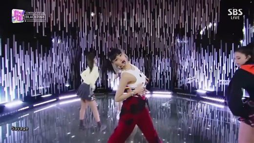 【4K60帧】BLACKPINK - ‘Pretty Savage’