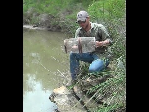 Gees Cylinder Minnow Trap Assemble and Set Pt. 1