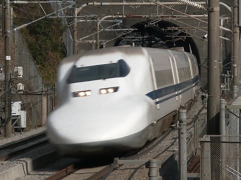 (HD) 東海道新幹線 700系電車 のぞみ・ひかり・こだま号 (Shinkansen Super Express Nozomi, Hikari and Kodama)