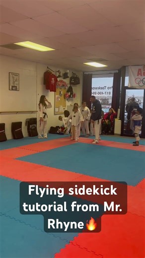 Run+jump+back leg sidekick+punch out behind you. Here’s a clear tutorial on the FLYING SIDEKICK!