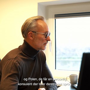 Hos Thorn Vikar & Rekruttering har vi stor erfaring med at rekruttere udenlandsk arbejdskraft, så I får dygtige, erfarne og pålidelige medarbejdere præcis, når I har brug for det. Vi sikrer en smidig proces og de rette kompetencer på tværs af brancher. ✅ Specialister i udenlandsk arbejdskraft – vi håndterer alt fra rekruttering og modtagelse til onboarding og bolig. ✅ Vi sørger for alle papirer, sygesikring og opholdstilladelser, så medarbejderen er klar til at arbejde. ✅ Effektiv og grundig ser
