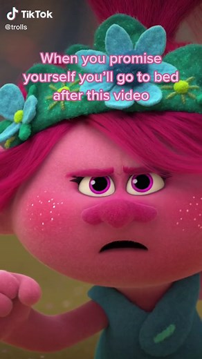Hug and dance and sing and scroll and scroll and scroll… #DreamworksTrolls #PoppyTrolls #BiggieTrolls #PinkyPromise