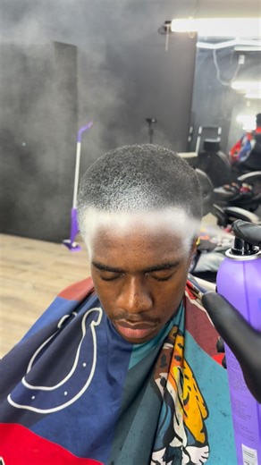 Orlando FL Barber on Instagram: "Low taper. Blurry blend.✅ 📍 Orlando, FL #4RealKutz #CraftedBlends #LowTaper #LowTaperFade #TaperBlend #orlandoflbarber #CrispyFade #PrecisionCut #BarberLife #BarberBrand #LuxuryBarber #ModernBarber #FadeCulture #BarberReels #ReelsBarber #ViralCuts #ExplorePage #MensGrooming #HairTransformation #FreshFade #FloridaBarber #OrlandoBarber #CentralFloridaBarber #orlflbarbers #FloridaFades #orlandofloridabarber #CutGame #BlendGame #SharpCuts #FreshLook"