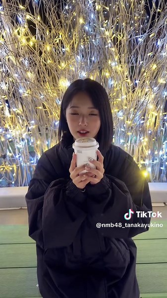 めっちゃホット持ってる感じ出してるけど中身はアイスです🫣笑#nmb48 #青春のデッドライン #07