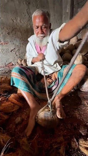 Coconut Grating Process 🥥✨