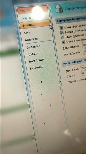 Cara menghilangkan garis bawah biru highlight blue di word microsoft office