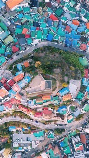 통영 동피랑 벽화마을의 아름다운 색감~ #koreatravel #여행 #통영 #동피랑벽화마을 #동포루 #travel #tongyoung