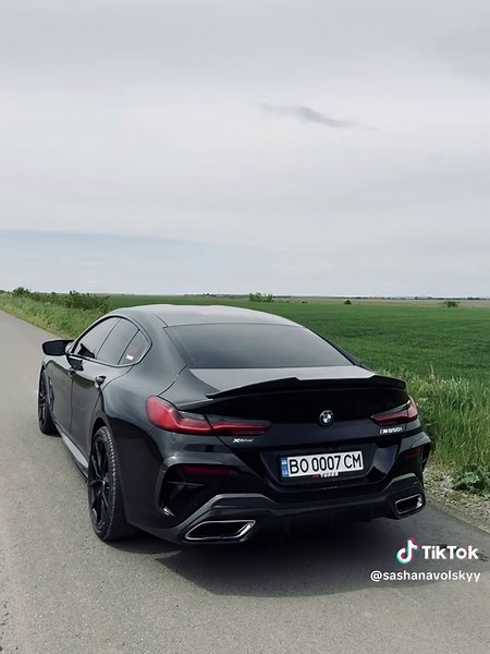 Inst: sashab_navolskyy 87k$ 2023 19k km #m850i