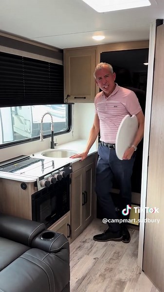 Explore the Grand River 23HBS RV at Camp Mart