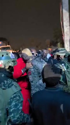 VIDEO: Security at Mengo Palace, the host of the Enkuuka end-of-year festival, reportedly restricted access for performers wearing red, a color associated with the opposition National Unity Platform (NUP) party. Musician Roden Y Kabako was barred from performing, while singer Pius Mayanja (Pallaso) was only allowed entry after negotiations—and on the condition that he leaves his entourage behind, according to journalist Gabriel Buule, who is attended the event. | Ritah Kaggwa Blog