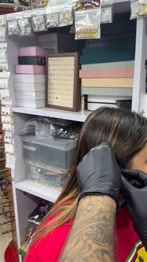 AJ’s (AL’s) Body Piercing - Mumbai’s Best Piercing Studio on Instagram: "FOR PIERCINGS AND TATTOOS CALL AJ 9967770644 #helixpiercing #helix #cartilagepiercing #cartilage #ajs #clothes #accessories #tattoo #bodypiercing #studio #bandra #india #mumbai #maharashtra #tattoos #bodypiercings #piercing #piercings #pierced #bellyrings #navel #earlobe #ear #bellybuttonring #lipring #modifications #bodymods #piercingaddict #bellybar #bellybuttonpiercing"