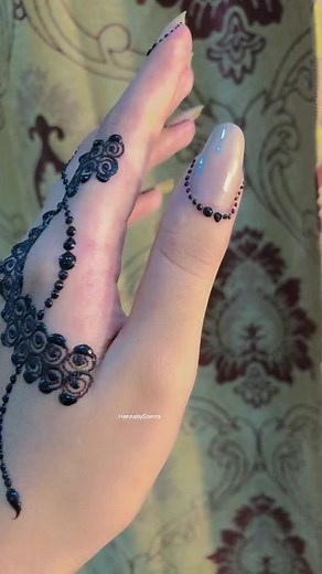 Beautiful Mehndi Design Tutorial by Samra | Makeup by Samra