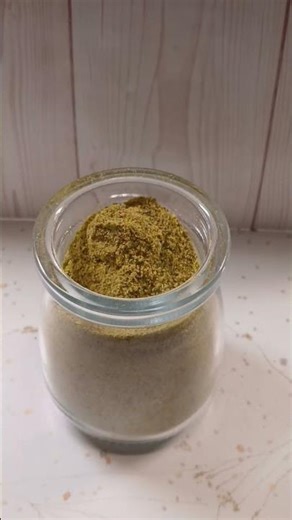 Making Pepper Podwer