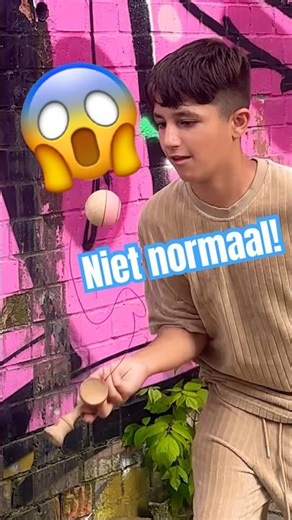 I'M LEARNING KENDAMA from PROs! 🥸🕹️ #baileyfreestyle #kendama #romenia #game #skills #football