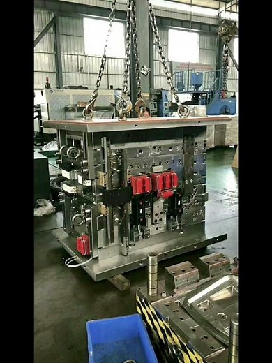 Stack mold, mold manufacturer, plastic injection molding