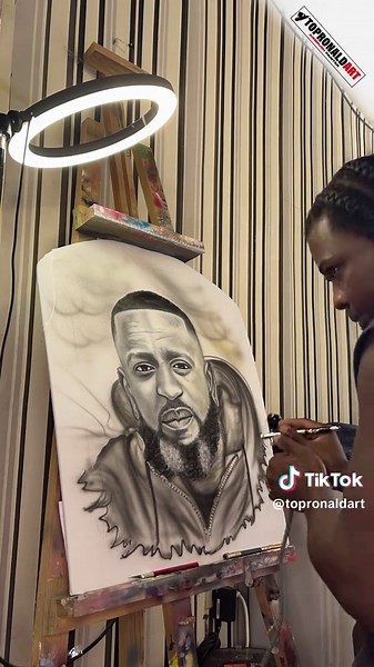 Exploring Portrait Art Techniques with FanTom