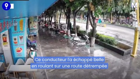 Sa voiture décolle après l'apparition soudaine d'un trou sur la route