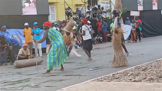 Carnaval de Guiné-Bissau 2026, desfile nacional do Carnaval 2026, na Avenida Amílcar Cabral, em Bissau, sob o lema “Nô Guineendadi i Balur di Nô Union”. | Radio TV Bantaba