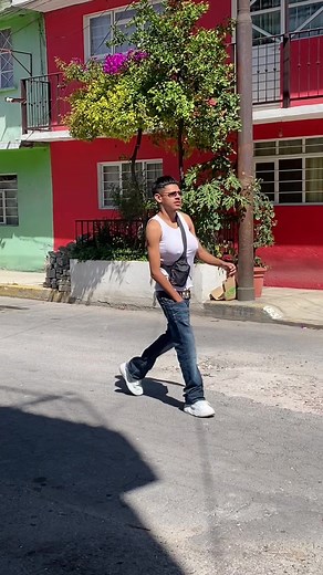 Doony Graff ft. Monica: Reggaeton Mexa Vibes