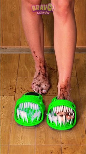 Funky Fußpflege: Der Spaß beim Saubermachen! 🧼✨ | Mit den besten Schrubbschuhen!