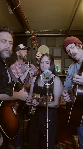 Full Moon Rising Tonight: A Magical Skywatching Experience