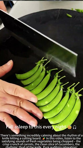 Satisfying Knife Sounds: Woman Chopping Veggies ASMR! 🥕🔪