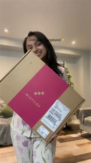 Trying out ‘Mixtiles’ for the first time! #unboxing #mixtiles #canada #vlogger #malayalam #newhome
