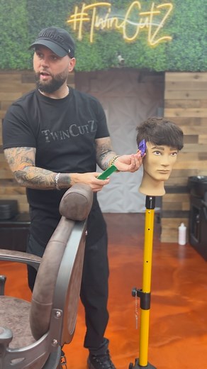 6.4K views · 663 reactions | Comb the hair to see the growth pattern.  Barber Academy by Sean Casey opening 2024!! for updates follow @barberacademybyseancasey Join my virtual online Academy: www.SeanCaseyAcademy.com #TheSeanCasey #TwinCutZ #Andis #lv3 #barber #hair #education #lv3pro #mizutani | Sean Casey | Facebook