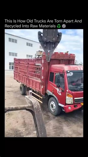 roboworks🤖 on Instagram: "A truck can weigh several tons, yet industrial engineering can dismantle it in minutes 🏗️♻️ This process uses heavy-duty excavators fitted with hydraulic shear attachments, designed to apply immense cutting force with precision. Steel frames, reinforced panels, and chassis components are separated methodically rather than destroyed randomly. The sequence starts with removing outer body sections and cargo frames, typically lower-grade steel. Operators then expose the c