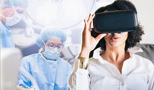 Taxis Offer Virtual Reality Helmets In Russia