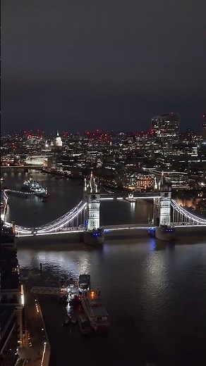 London: River Thames Glory in 4K