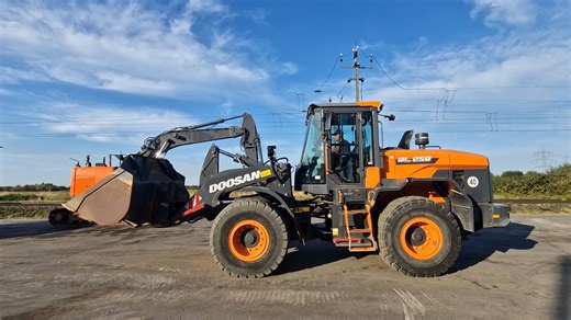 Doosan DL250-7