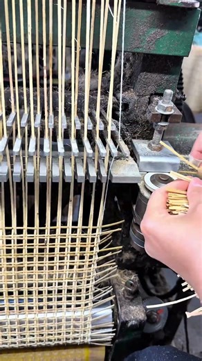 High-Speed Bamboo Curtain Weaving Technology: Precision Industrial Craftsmanship