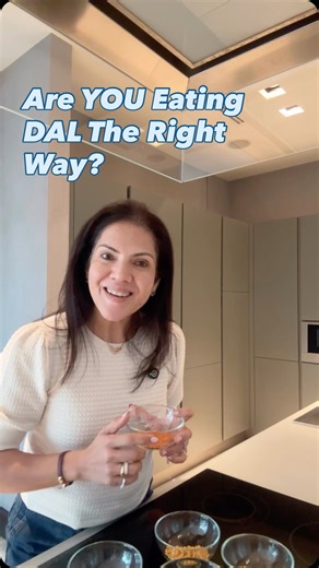 Most people eat dal without realising it’s basically a daily multivitamin in a bowl. 🍲 When you rotate different dals through the week, you quietly support your gut, hormones, energy, skin, blood sugar, and mood — without supplements or complicated diets. Each dal plays a different role: ✨ Moong dal – gentle on digestion, perfect for reset days ✨ Toor dal – steady energy, digestion support, weight balance ✨ Chana dal – stabilises blood sugar, supports heart health, prevents constipation ✨ Urad 