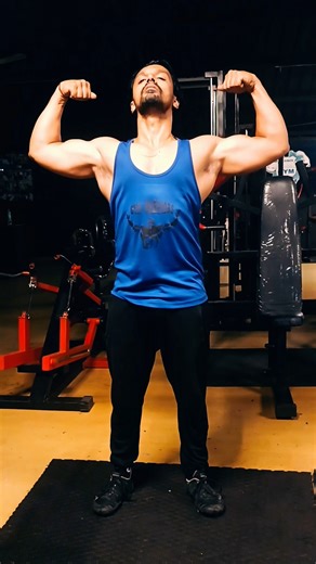 ​"Building the V-taper today. 📐" #pullday #backworkout #gymmotivation #vtaper #biceps #fitness