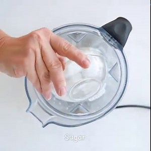 Here’s how to make cool and creamy Vegan Vanilla Ice Cream in a blender like a Vitamix. It’s so easy and perfect for hot summer days! 🥥🍦 https://www.cleaneatingkitchen.com/vitamix-ice-cream/ | Clean Eating Kitchen by Carrie Forrest, MPH in Nutrition