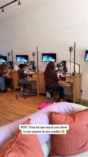 Handmade Jewelry by Adriana Avila 🔨🔥💍 on Instagram: "If you’ve been wanting to learn how to set faceted gemstones into your jewelry (flush, grain, bezel and prong) then this is a great class for you. 🎉 I just added one more stone setting class in December on my website if you’re hoping to bring some new skills into the new year. 🩷☺️ 🙌🏼 I also have wax carving and lost wax casting classes available between now and December. 🩷☺️ #jewelrymaking #jewelryclasses #jewelrybusiness #jeweler #jew