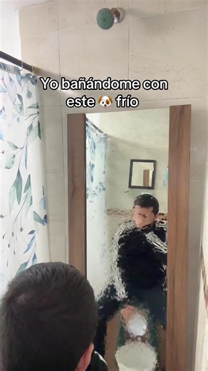 Cómo bañarse en frío con humor