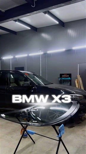 Замена лобового стекла на BMW X3 Санкт-Петербург. +7 (812) 250-60-07