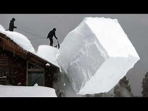 Satisfying Winter Moments Caught on Camera