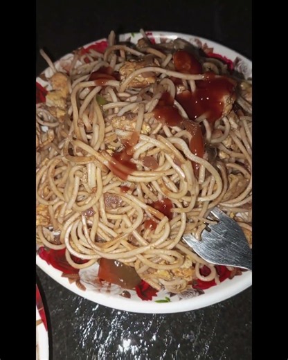 Made by me 🤤🥰🥰#youtubeshorts #chowmein #chainis #🤤🤤🤤