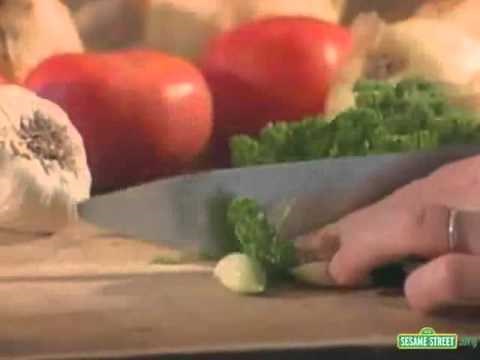 Sesame Street - Garfield's Pasta Song