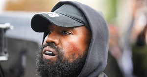 Kanye West's Teeth Makeover: Photo of Titanium Grill