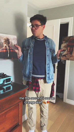 HAPPY SEPTEMBER 🍂 #autumn #taylorswift