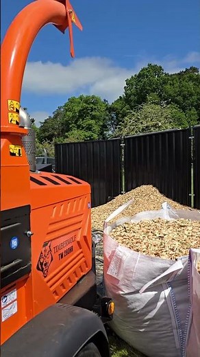 The details on Timberwolf's new TW280HB Diesel 😍🐺#timberwolf #timberwolfchipper #woodchipper