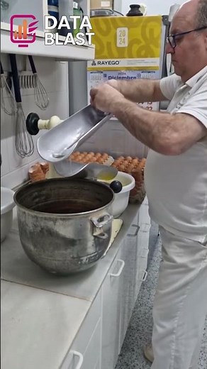 DIY egg separator machine | Satisfying crack & drop #shorts