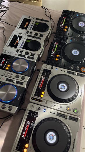 Dance no CD: A Nostalgic Journey through the 2000s