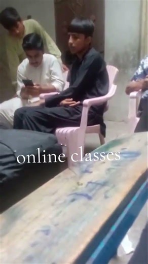 my best friend teach online class this vedio is funny